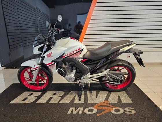 HONDA CB TWISTER 